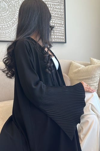 عباية ملكي باكمام زوم K21