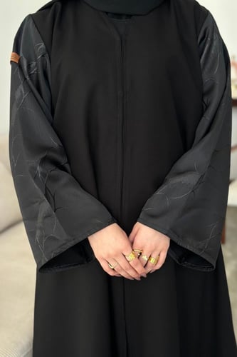 عباية جاكار