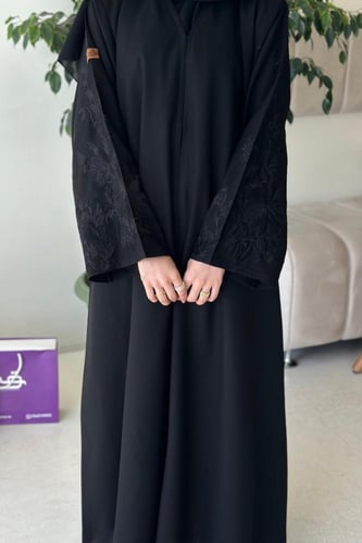 عباية ايلا أسود
