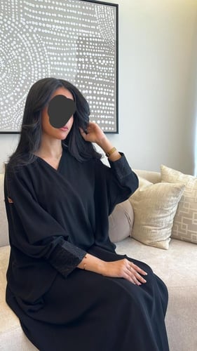 عباية ملكي نص بشت C17