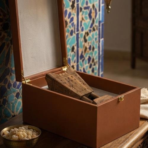 صندوق مبخرة وسط