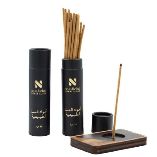 اعواد الند الفاخرة 2 قطع + القاعدة