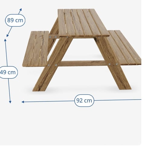 طاولة خشبية للاطفال