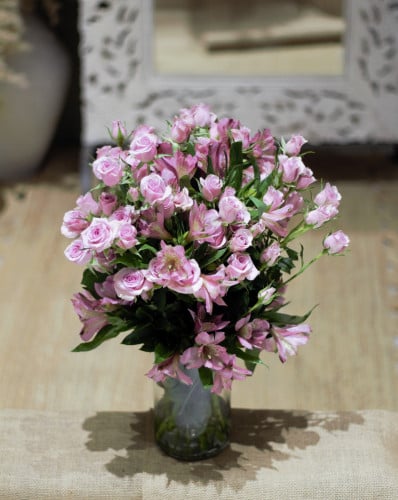 فازة الربيع الوردي