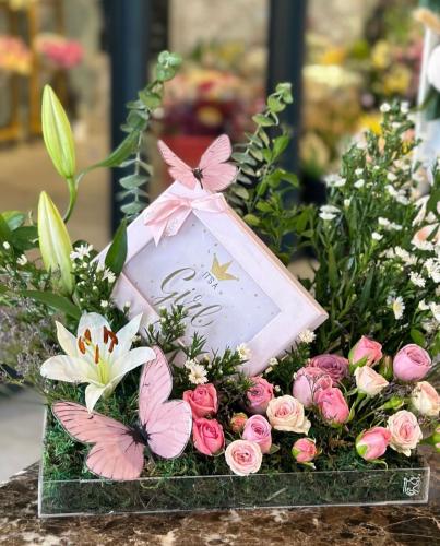 بوكس اكريلك مع بستاني