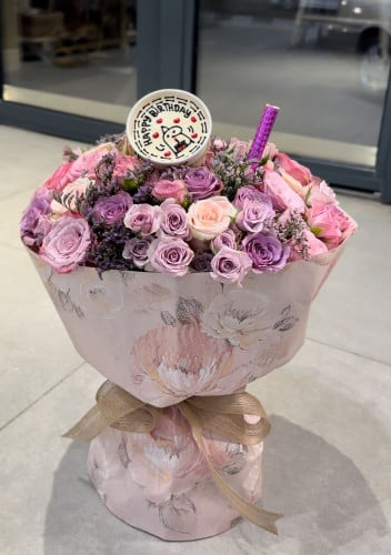 باقة ورد مع كيك