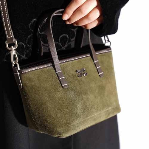 شنطة بهيرة جلد طبيعي حجم وسط