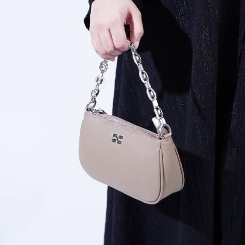 شنطة بهيرة جلد طبيعي بني فاتح – حجم صغير