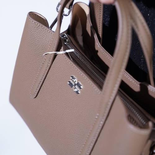 شنطة جلد طبيعي حجم وسط