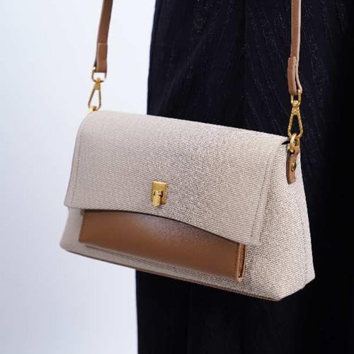 شنطة بهيرة حجم وسط