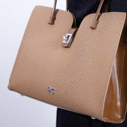 شنطة بهيرة حجم وسط