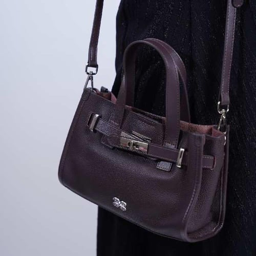 شنطة بهيرة جلد طبيعي حجم وسط