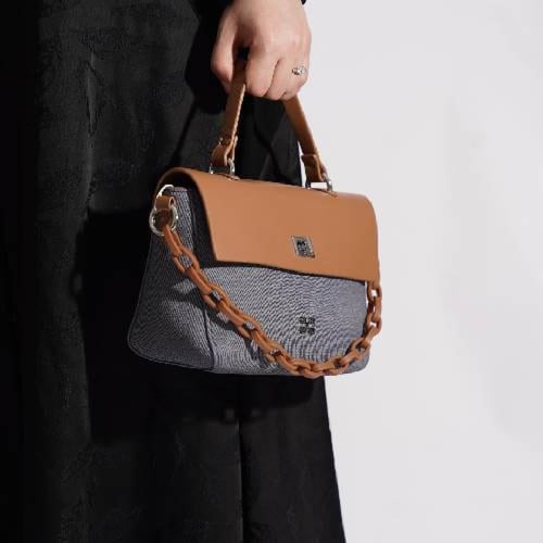 شنطة بهيرة حجم وسط