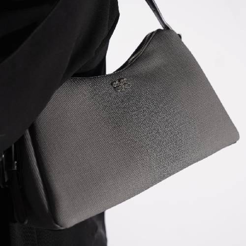 شنطة بهيرة حجم وسط