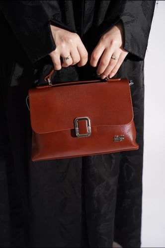 شنطة بهيرة جلد طبيعي