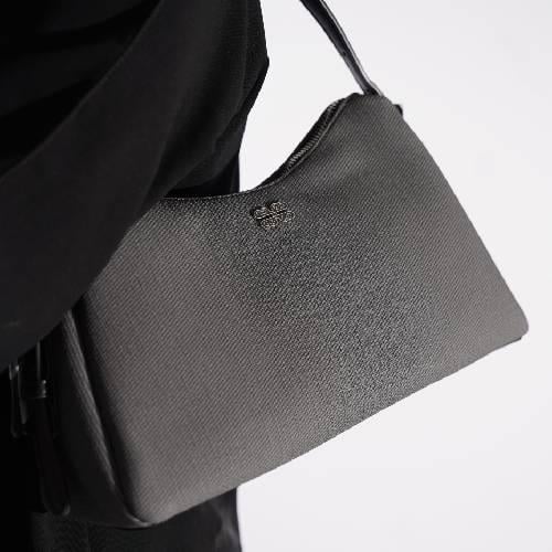 شنطة بهيرة حجم وسط