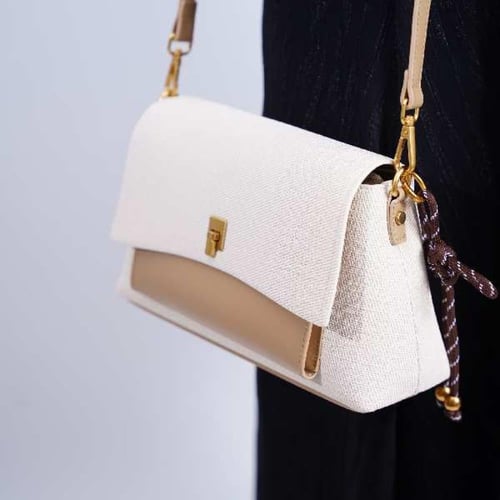 شنطة بهيرة حجم وسط