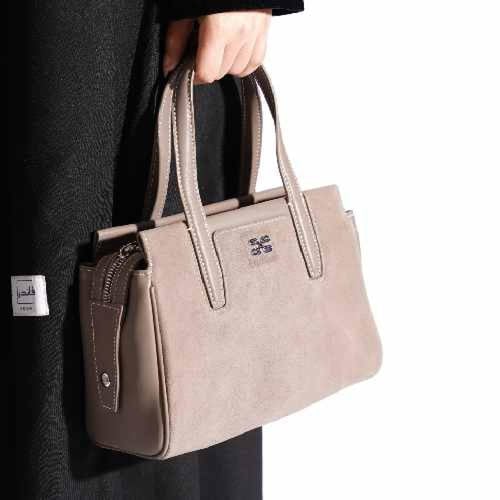 شنطة بهيرة جلد طبيعي حجم وسط