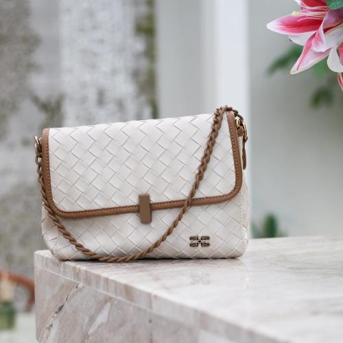 شنطة بهيرة حجم وسط