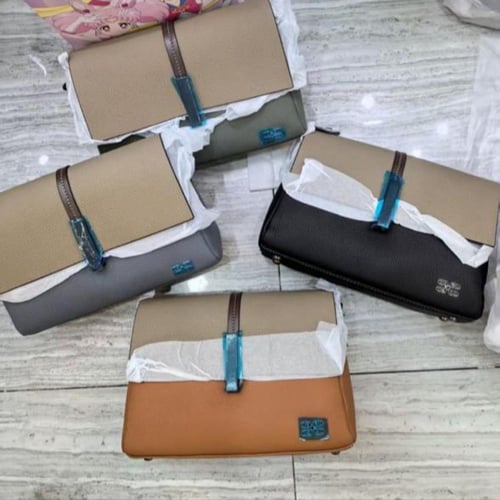 شنطة بهيرة جلد طبيعي