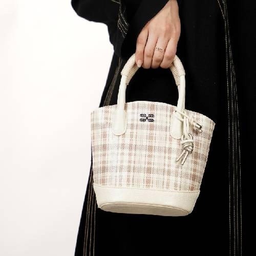 شنطة بهيرة حجم وسط