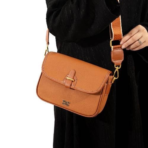 حقيبه وسط جلد طبيعي