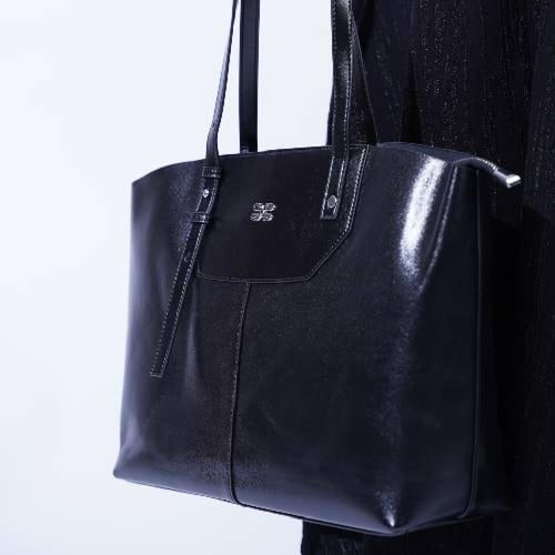 شنطة جلد طبيعي حجم كبير