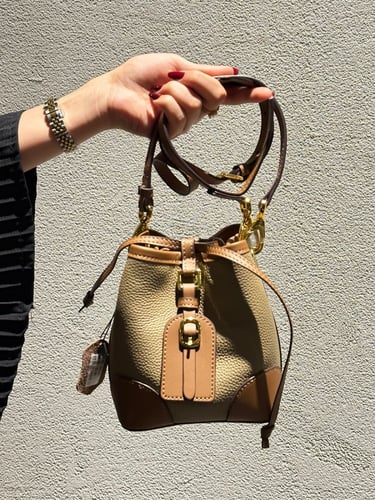 شنطة بهيرة صغير جلد طبيعي