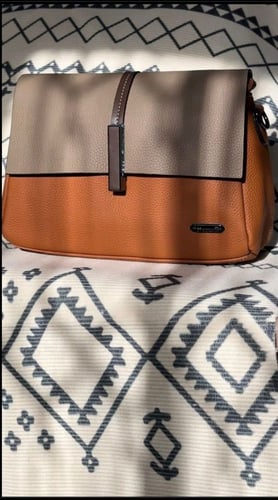شنطة بهيرة جلد طبيعي
