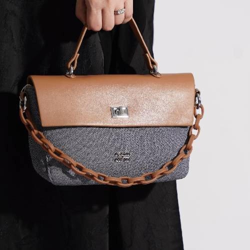 شنطة بهيرة حجم وسط