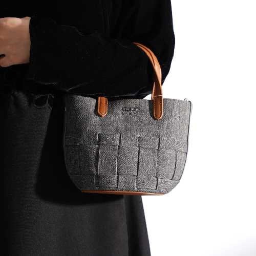 شنطة بهيرة جلد طبيعي