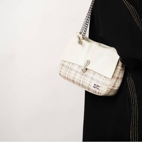 شنطة بهيرة حجم وسط