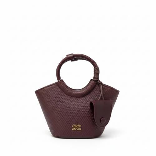 شنطة بهيرة صغيرة