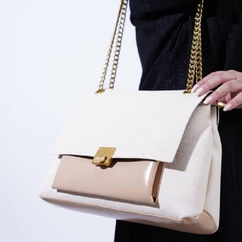 شنطه بهيرة قماش وسط