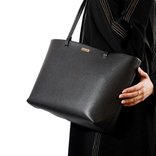 شنطة حجم كبير جلد طبيعي