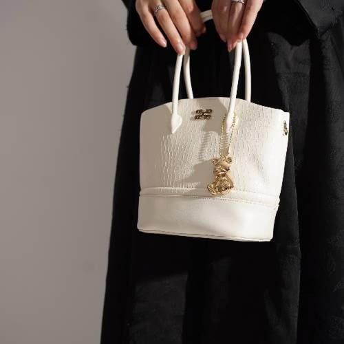 شنطة بهيرة حجم وسط