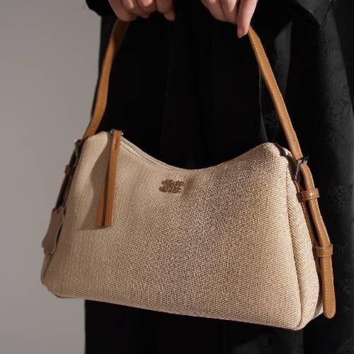 شنطة بهيرة حجم وسط