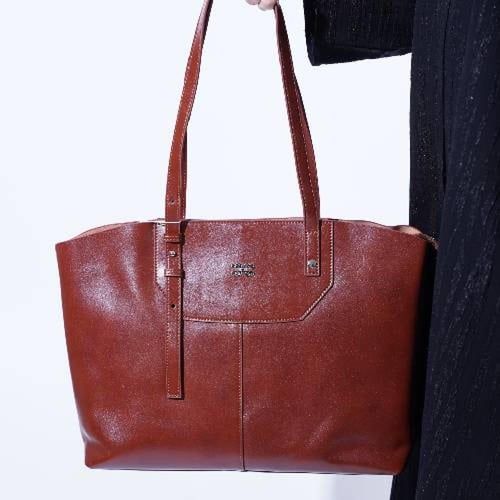 شنطة جلد طبيعي حجم كبير