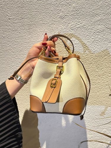 شنطة بهيرة صغير جلد طبيعي