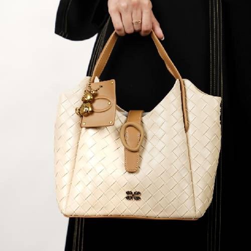 شنطة بهيرة حجم وسط