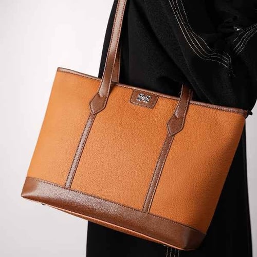 شنطة بهيرة حجم كبير جلد طبيعي