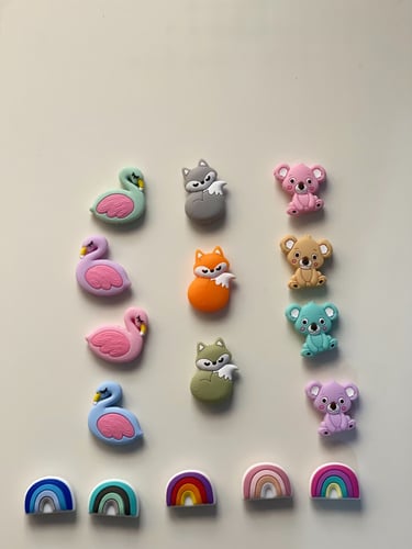 تعليقه لهاية سيليكون ( التنفيذ حسب الطلب)