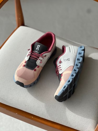 On Colud 5“Ice/Prairie