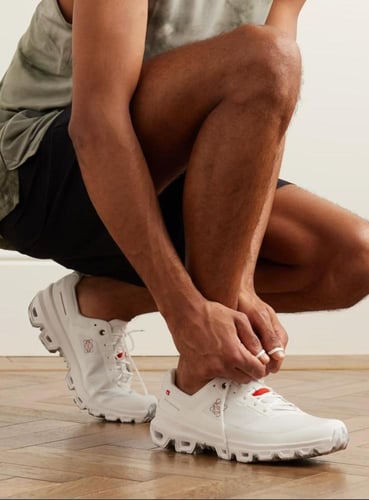 x On Running Cloudventure Trainers White