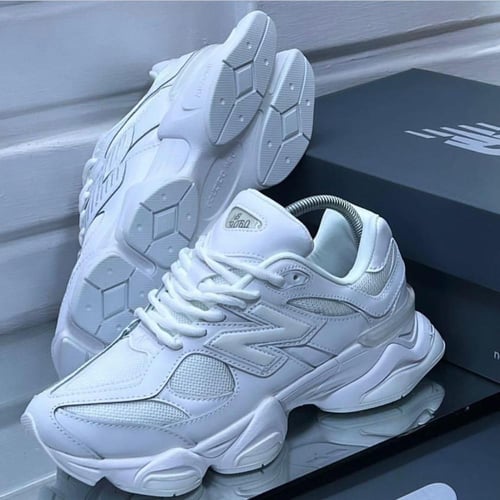 نيو بالانس 9060 / أبيض