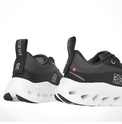 x On Cloudtilt 2.0 running shoes