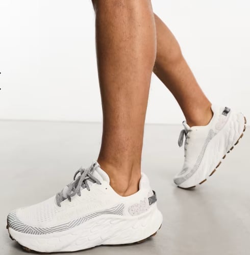 نيو بالانس فريش فوم إكس مور أبيض