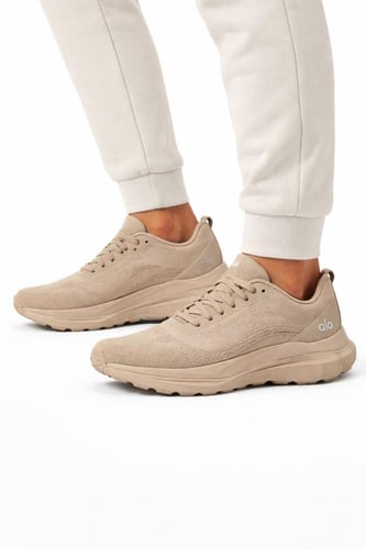 حذاء ألو الرياضي – بيج