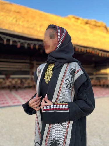 عبايه يوم التأسيس(نجد)