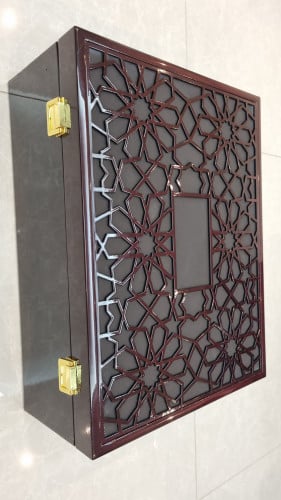 علب هدايا فاخرة